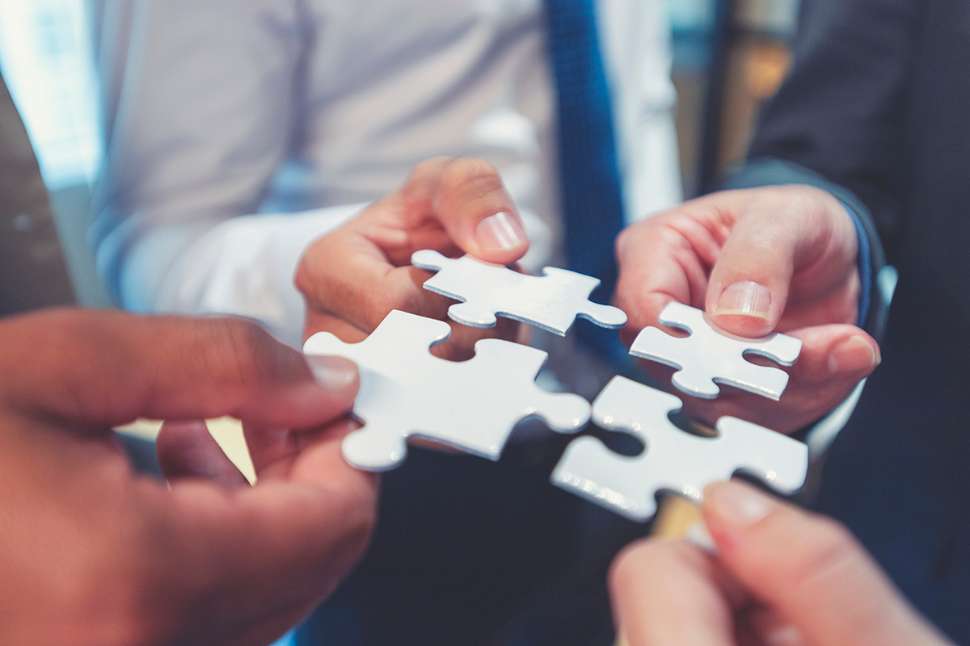 wellbeingforleaders_images_building-teams.jpg